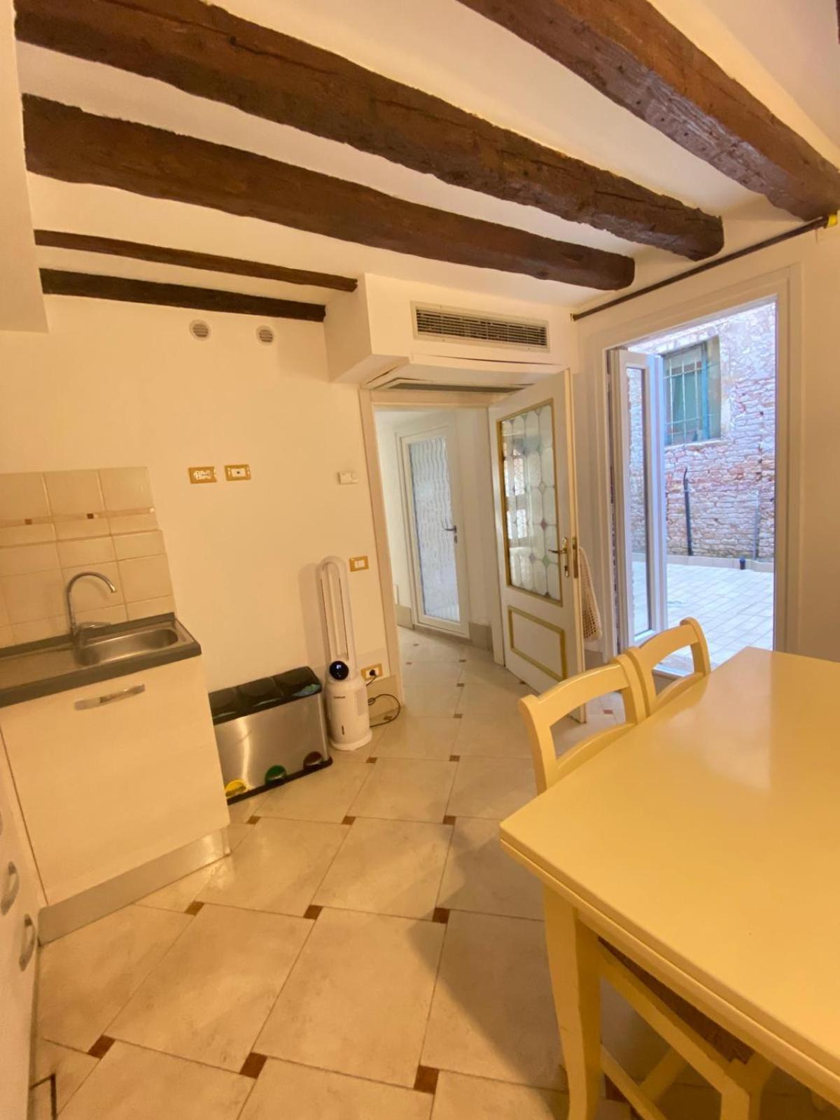 Casa Vacanze Angolo 'Sconto Venice Exterior photo